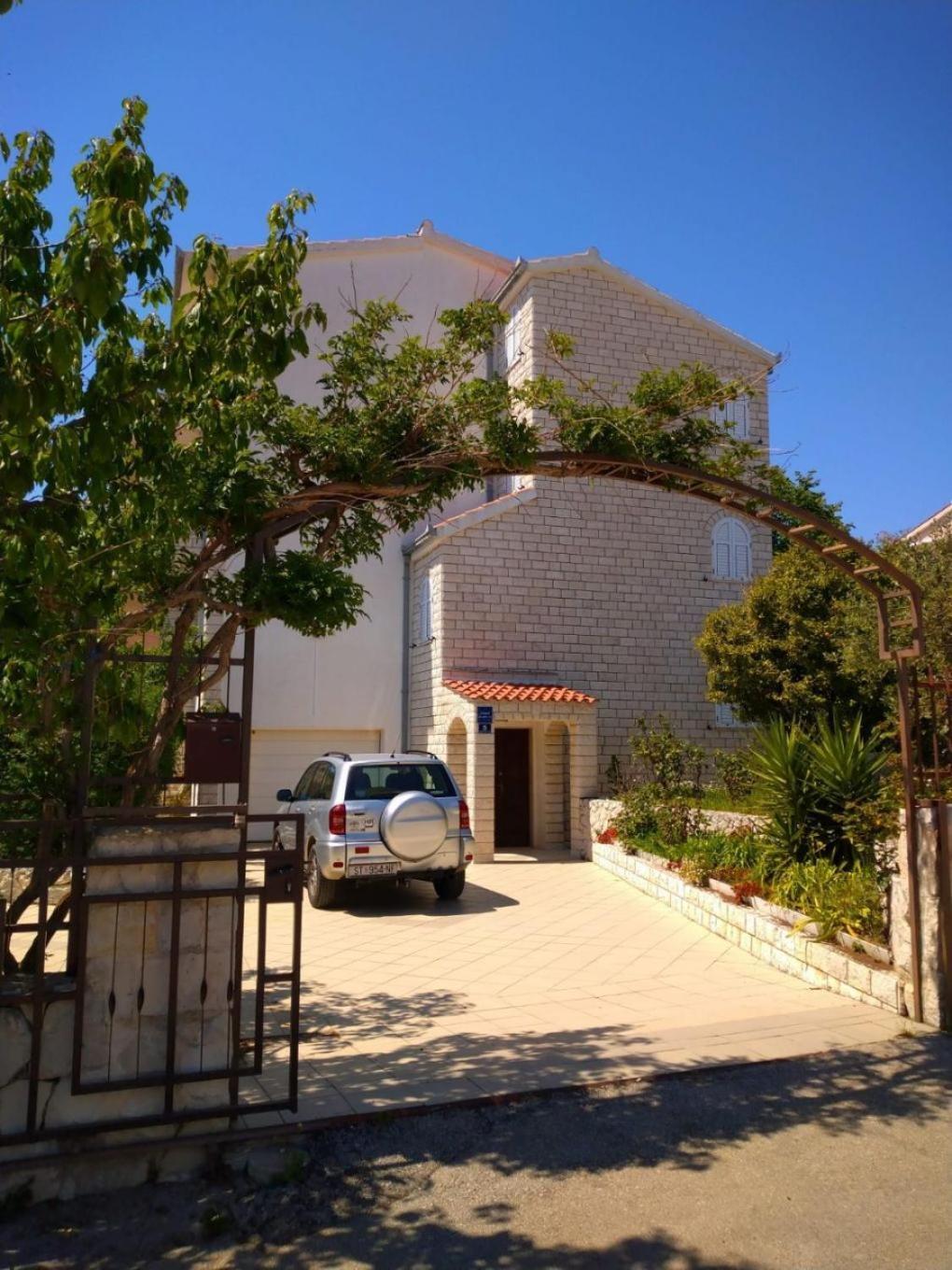 Apartments Filip Trogir Buitenkant foto