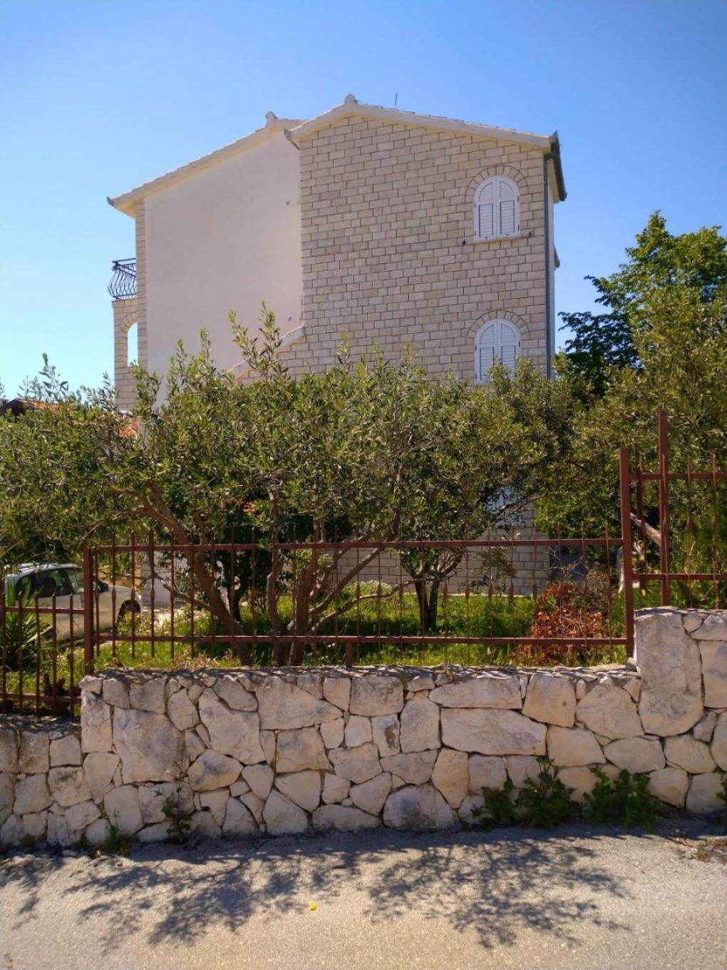 Apartments Filip Trogir Buitenkant foto
